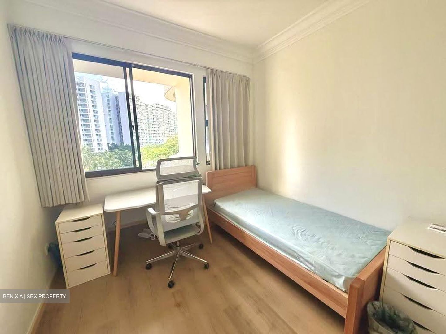 Lakepoint Condominium (D22), Condominium #611215291